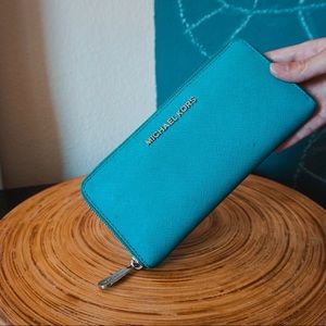Blue Wallet